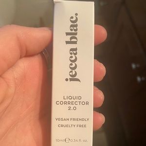 Jecca blac liquid corrector